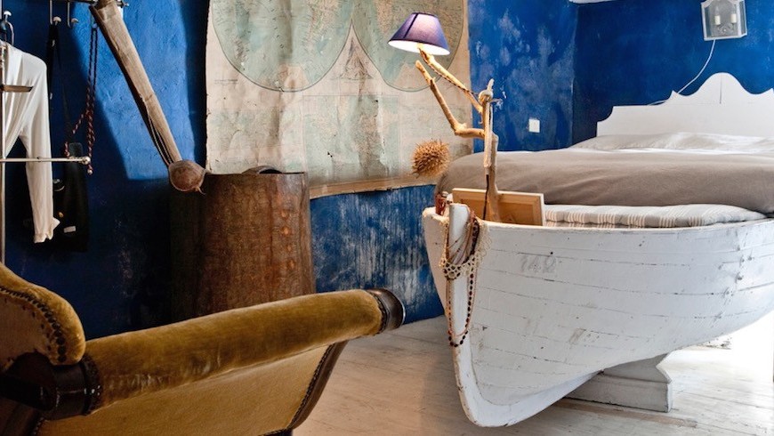 Ein Bett in einem Schiff